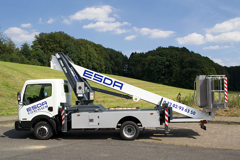 Theo 25 Lkw-Arbeitsbühne