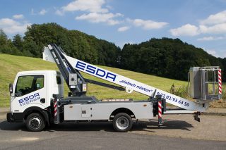 Lkw-Teleskop-Arbeitsbühne Theo 20
